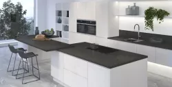 Столешница 401М Бриллиант черный 3050*600*38 мм 1 завал R кристалл