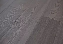 Ясень Shadow
