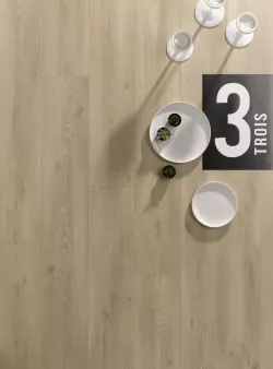 Дуб Молли EM706 33 класс 8мм