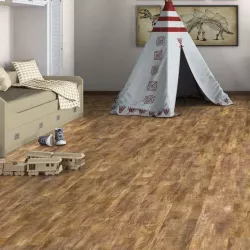 Ясень бренди