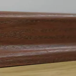 PW Skirting Дуб Коньячный Лак