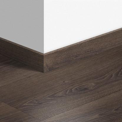 Изображение Плинтус Quick Step Дуб пустынный шлифованный темно-коричневый QSSK03553 