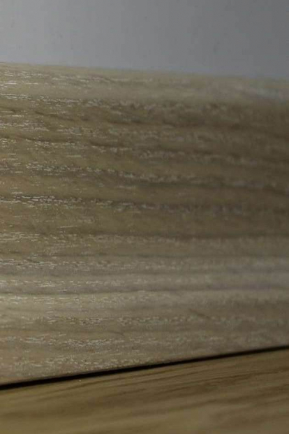 Изображение Плинтус Polarwood PW Skirting Oak White / Дуб Белый 15*95 