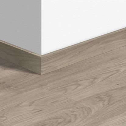 Изображение Плинтус Quick Step Дуб серый теплый рустикальный QSSK03454 